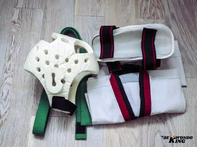 Dobok (Taekwondo Uniform)