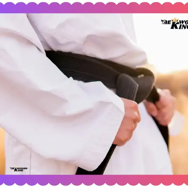 How to tie a Taekwondo belt? taekwondoking